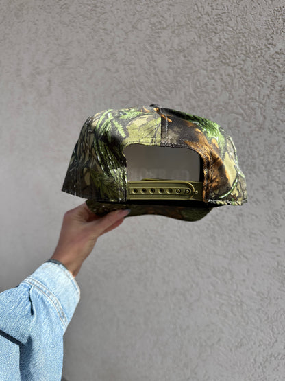 GO SPORTS trucker hat